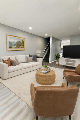 Newly Renovated 3-Bedroom Home with Modern Kitchen & Backyard – photo 1