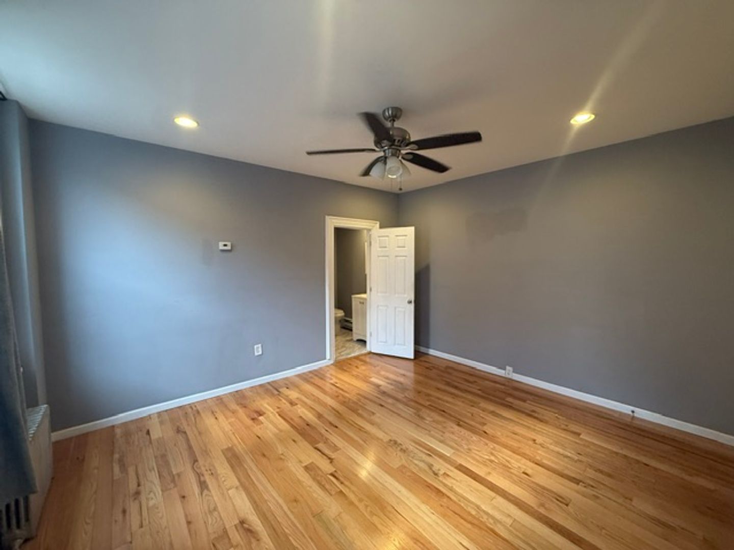 Philadelphia Apartment: 1224 Tasker St
