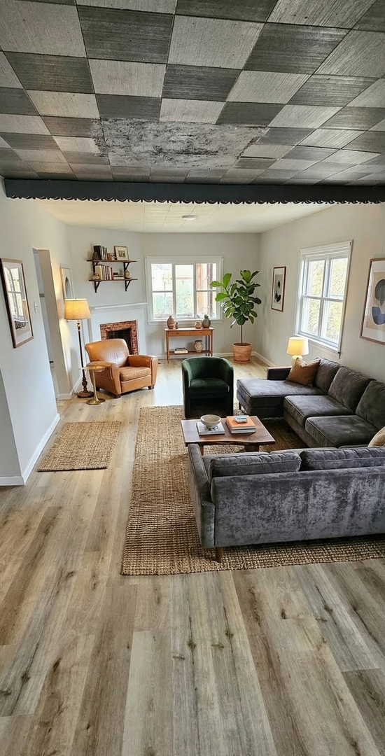 Pittsburgh House: 515 Carolyn Avenue