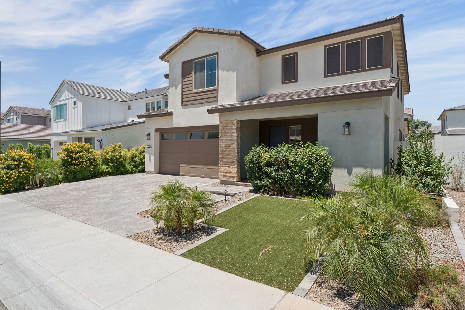 Gilbert House: 1524 East Carob Court