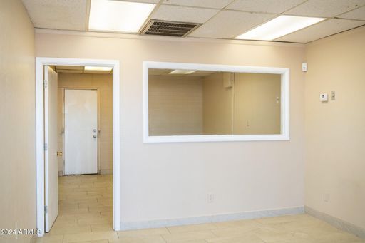 Flexible Central Phoenix Office Space with Utilities Included