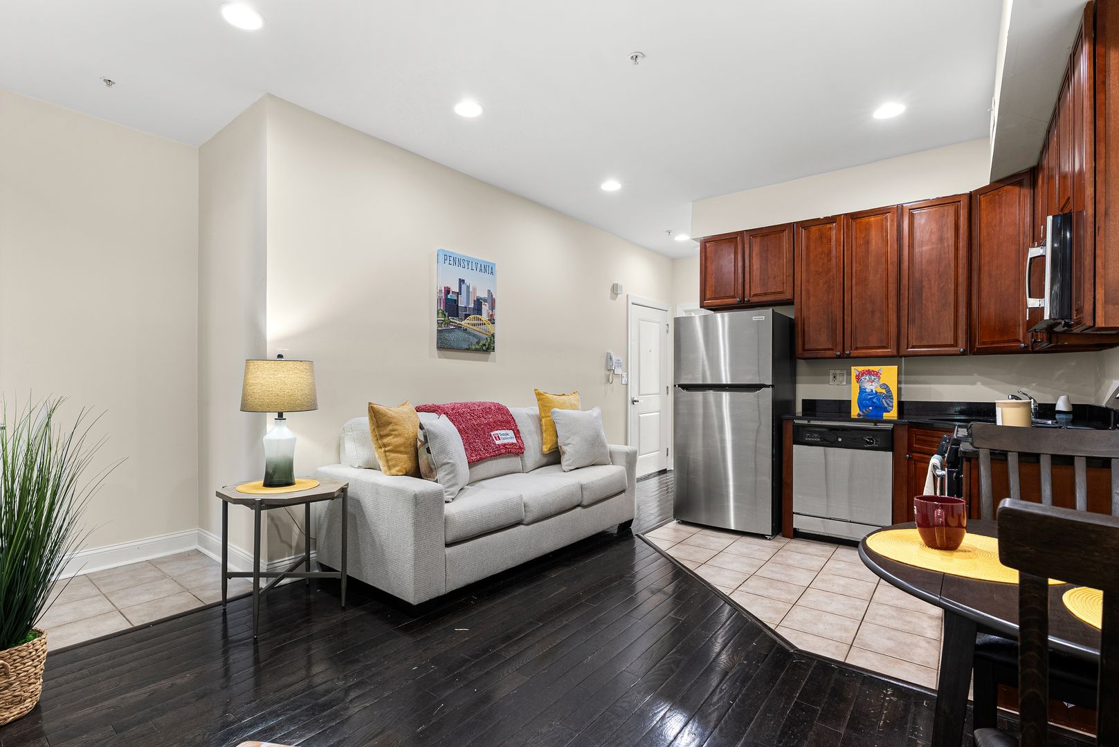 Philadelphia Apartment: 1814 North 16th Street