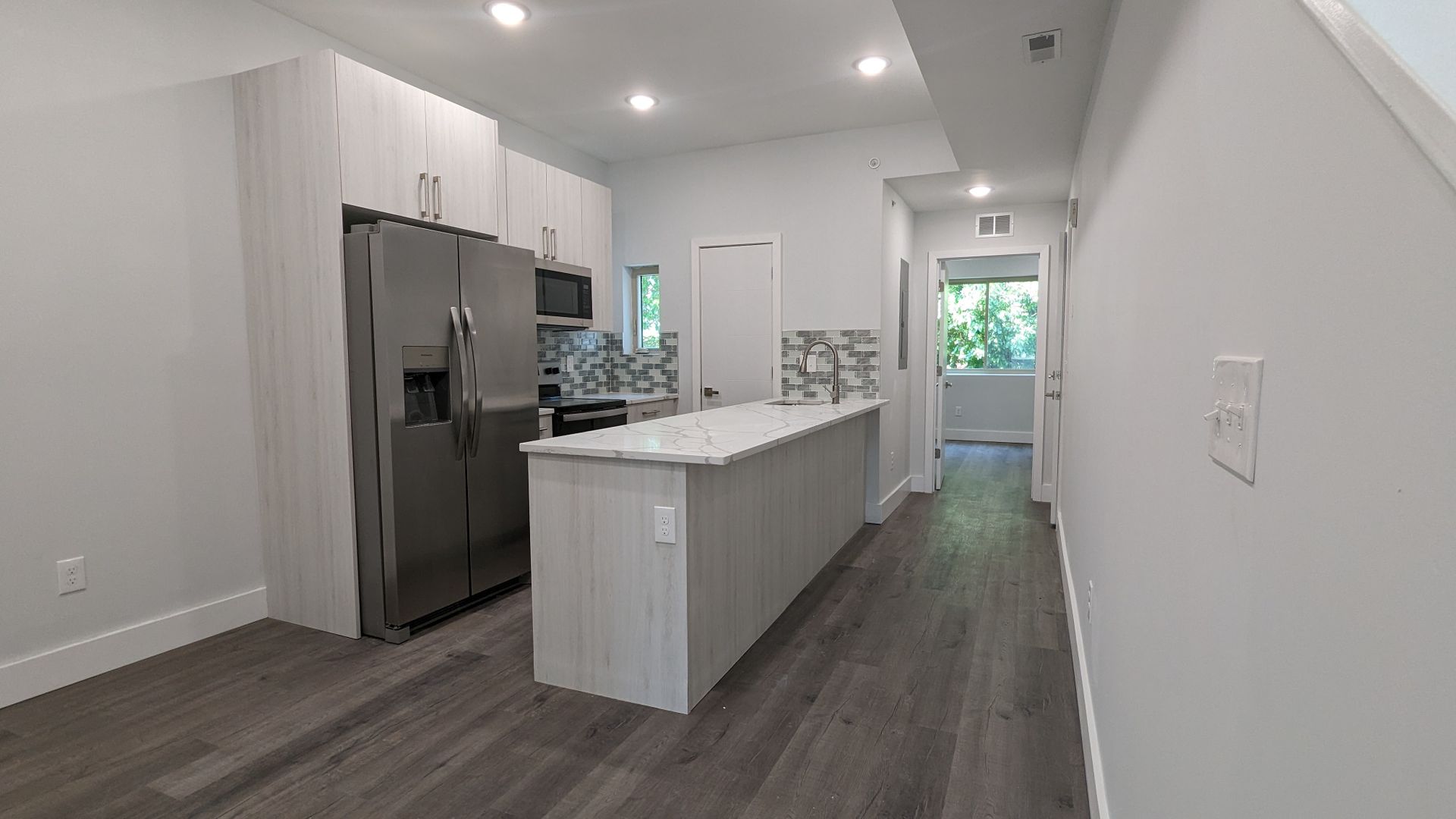 Philadelphia Apartment: 2252 N Delhi St