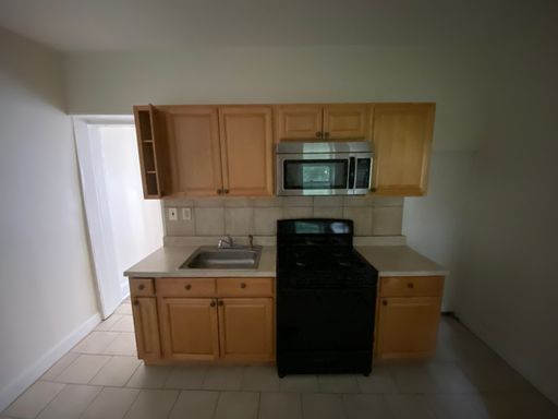 2 Bedroom Rental – 3117 West Gordon Street, Philadelphia, PA 19132