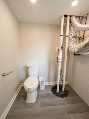 Listing photo thumbnail
