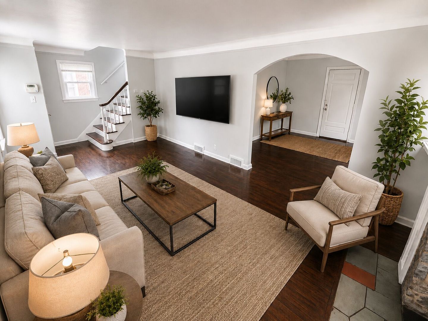 Detroit House: 16151 Robson Street