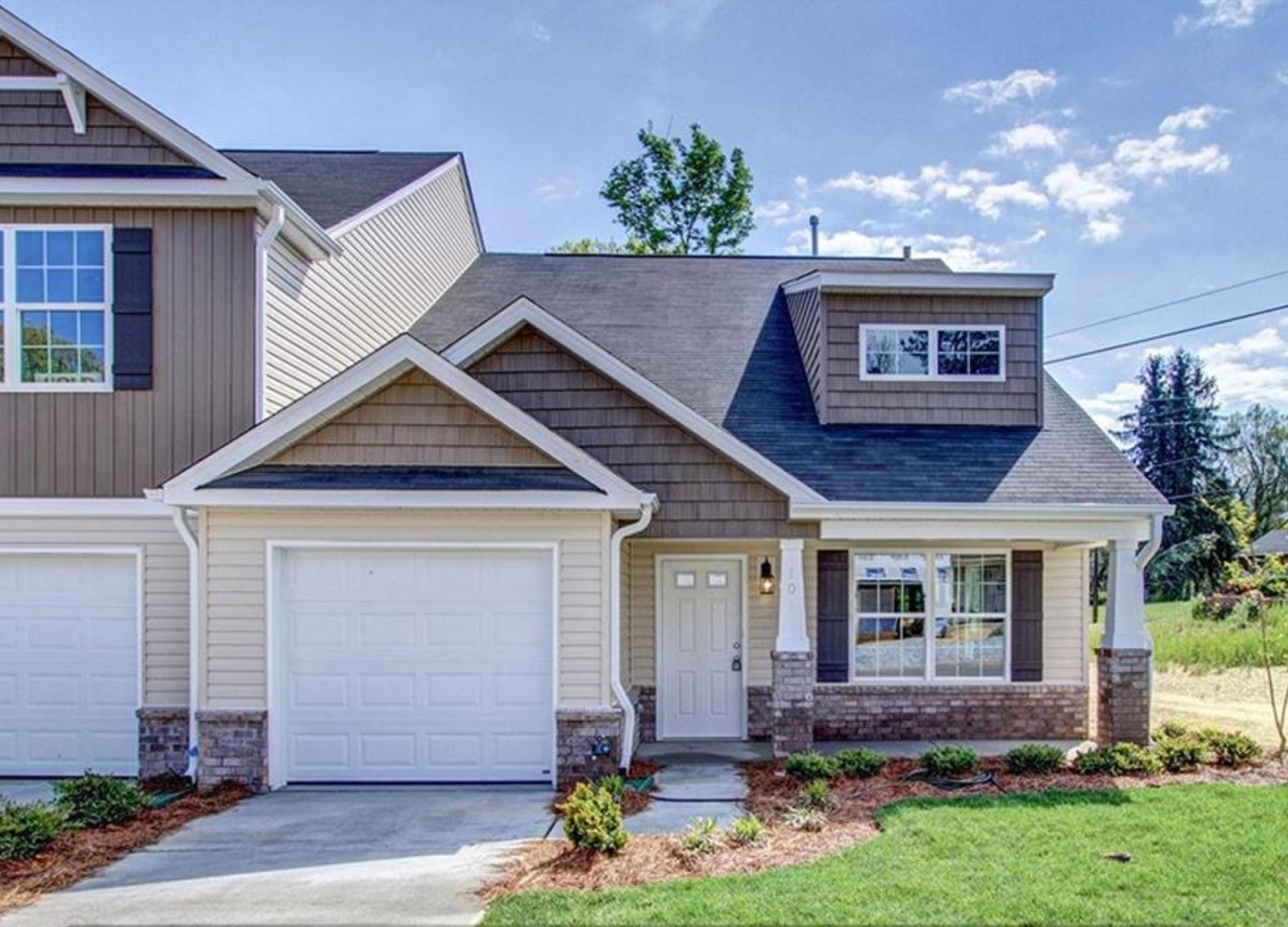 Greensboro House: 709 Dusk Vista Way