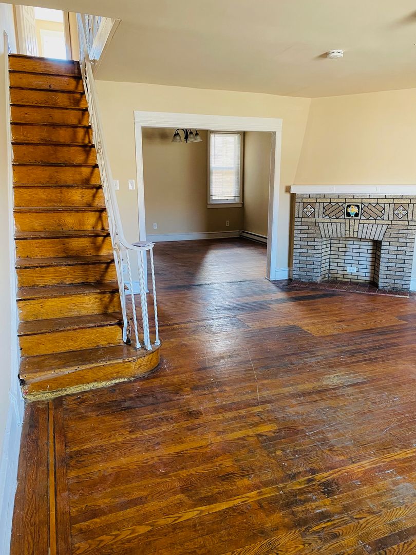 Philadelphia House: 5447 Torresdale Avenue (NT)