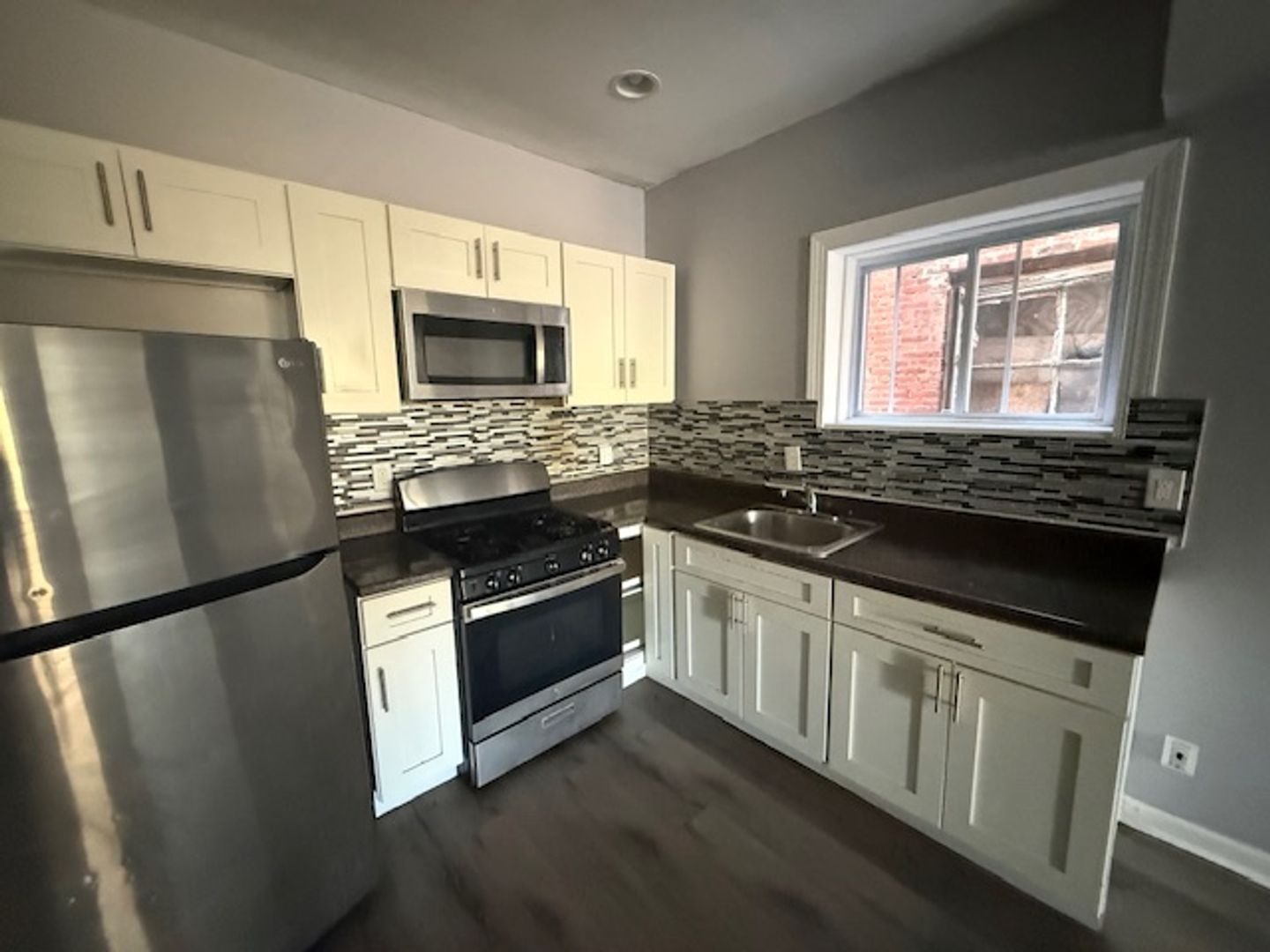Philadelphia House: 5730 Vine St
