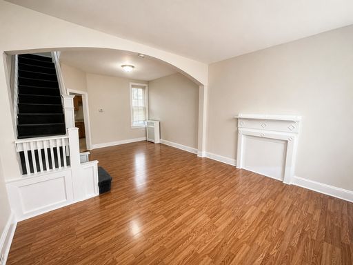 Listing photo thumbnail