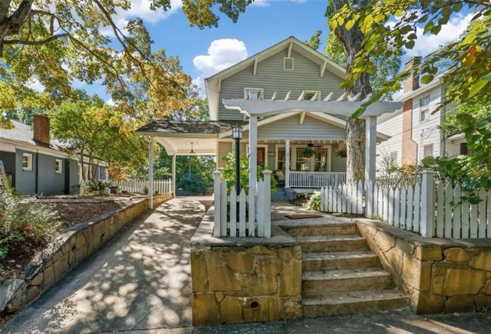 Winston-Salem House: 1920 West Academy Street