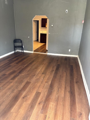 5133 Irving St #A – photo 1
