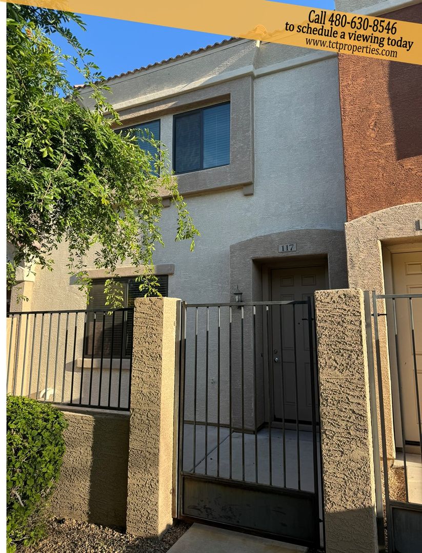 Mesa Townhome: 5225 E Enid Ave unit 117