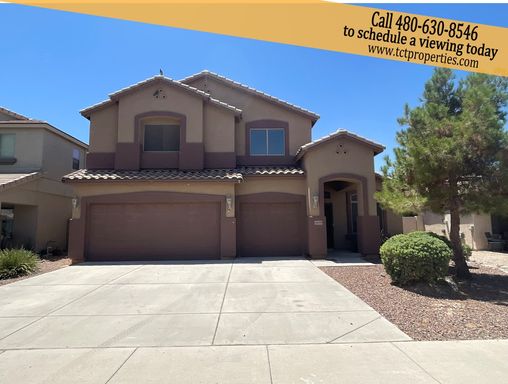 Large 6 Bedroom with Grass Backyard! – photo 1