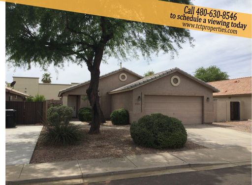 Beautiful home in Sossaman Estates! – photo 1