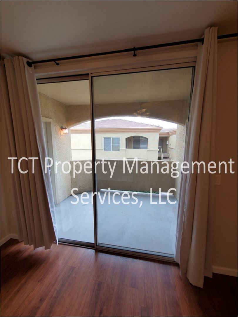 Tempe Condo: 2134 E Broadway Rd  #2053