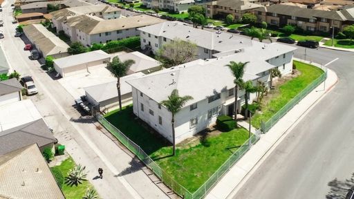 Move-In Ready: Unit 4195 A - Beautiful 1-bedroom/1-bathroom apartment in the First Floor. - And One Month Free. – photo 1