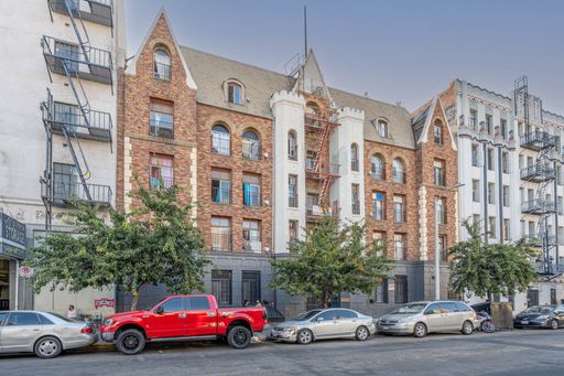 Move-In Ready: Unit 409 - Beautiful Studio/1-bathroom apartment in the Fourth Floor with Elevator. - And All Utilities Included. - One Month Free. – photo 1