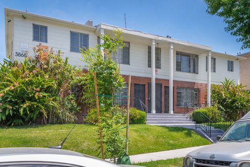 Move-In Ready: Unit 3868-06 - Beautiful 1-bedroom/1-bathroom apartment in the Second Floor. - One Month Free. – photo 1