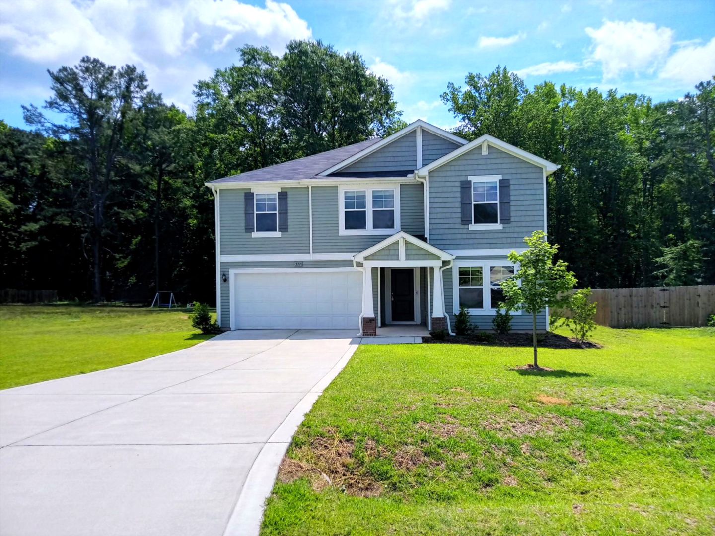 Cameron House: 517 Phoenix Lane