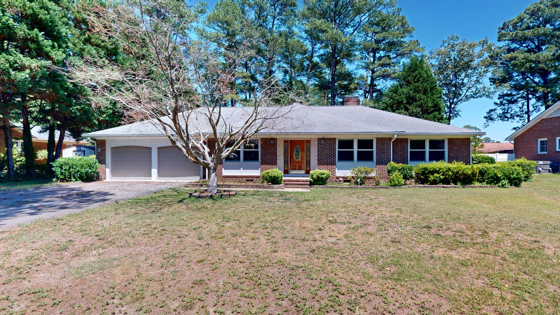 Fayetteville House: 5904 Weatherford Road