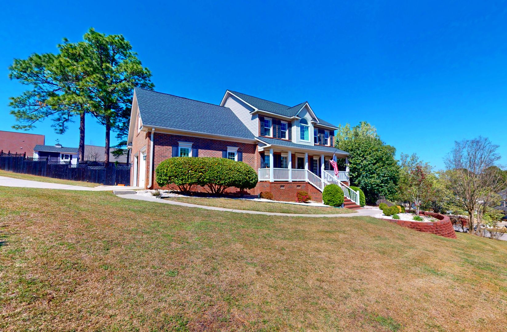 Fayetteville House: 338 Lionshead Road