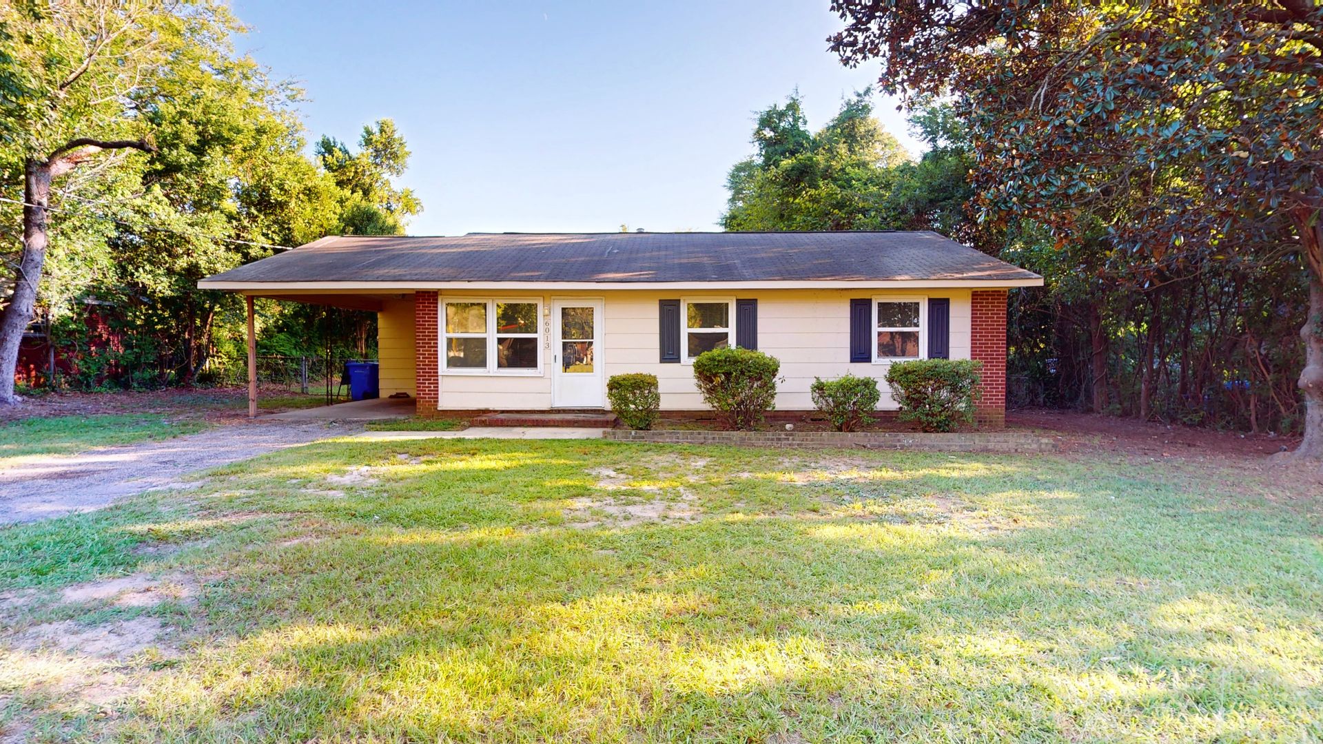 Fayetteville House: 6013 Blairmore Place