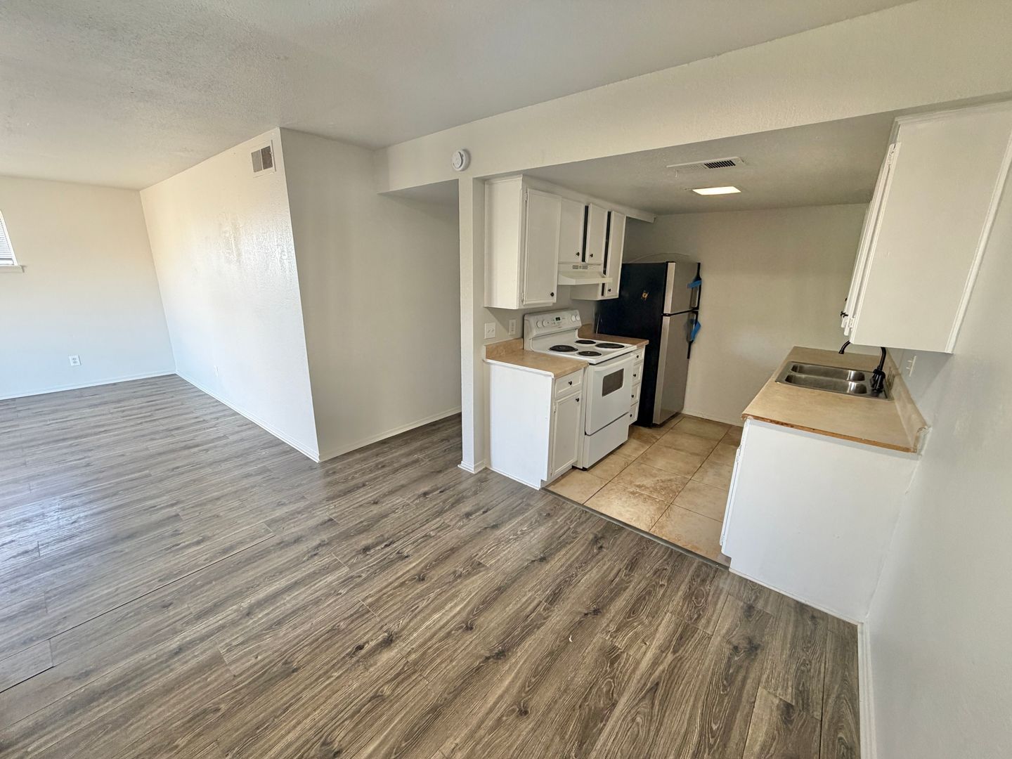 Oklahoma City Apartment: 7321 Melrose Lane