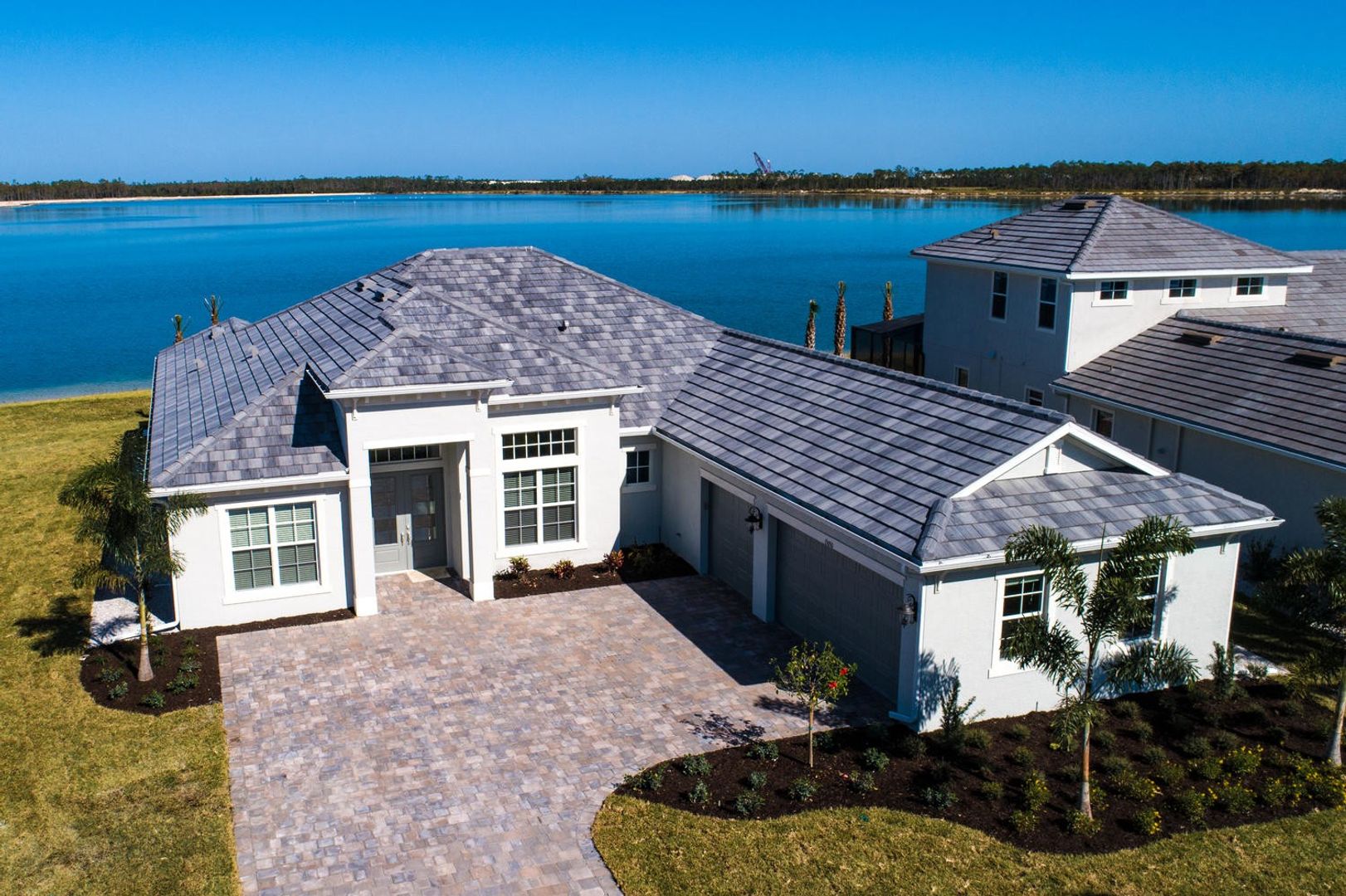 Fort Myers House: 15050 Blue Bay Cir