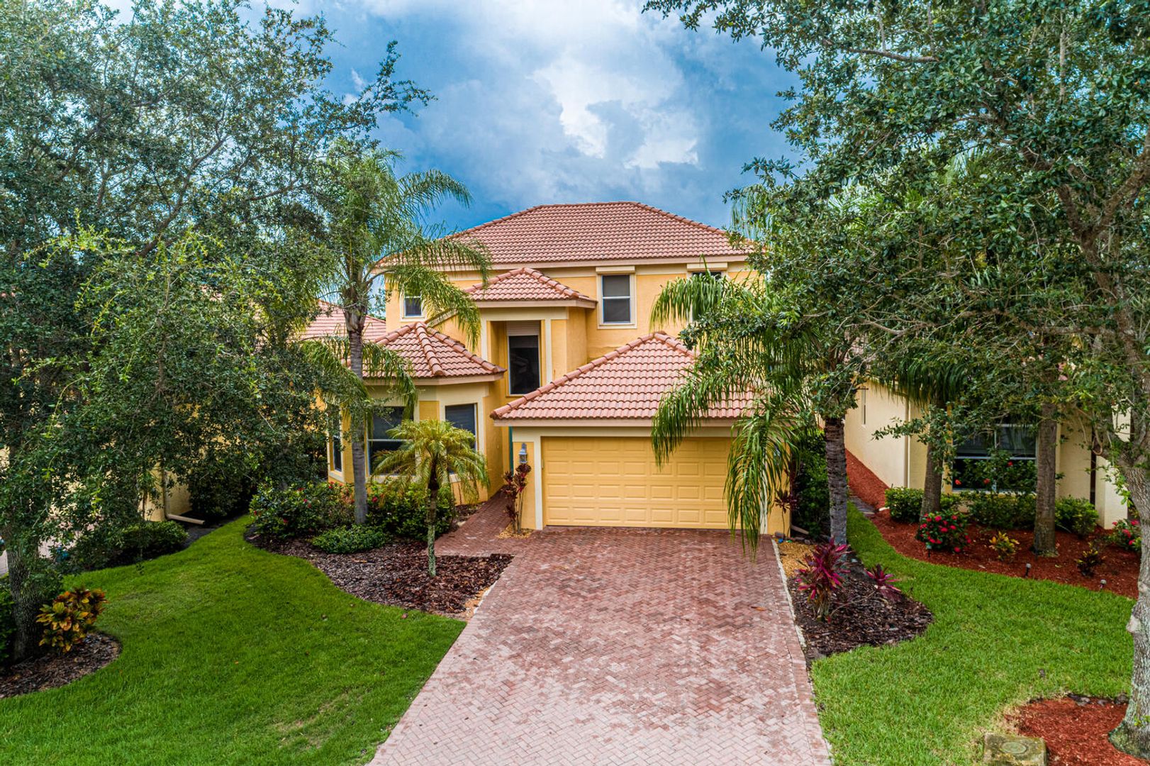 Estero House: 20437 ARDORE LN