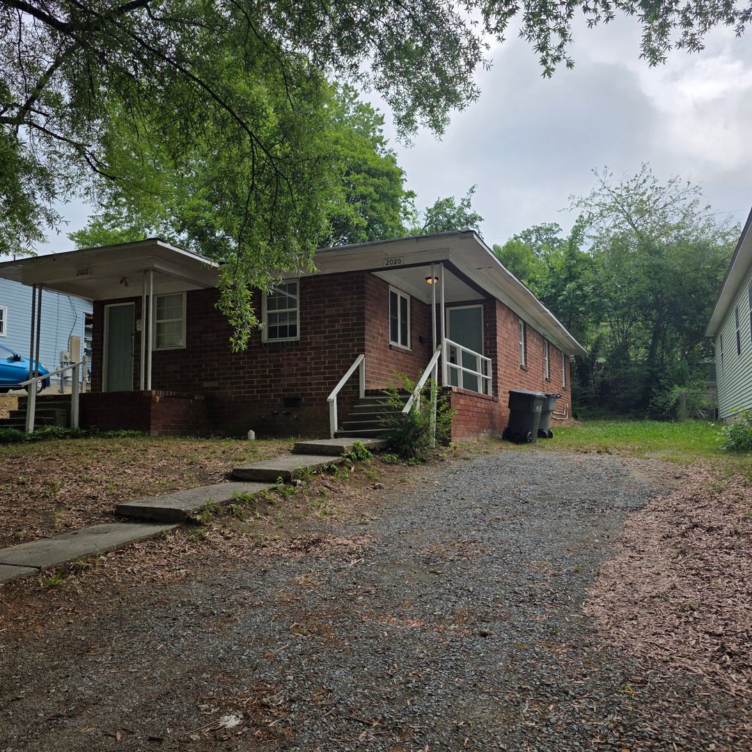 Charlotte Apartment: 2020 Rush Wind Dr