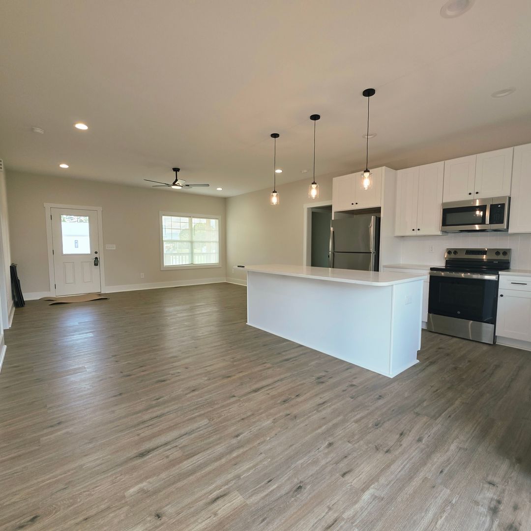 118 Wetmore Rd 4 of 12