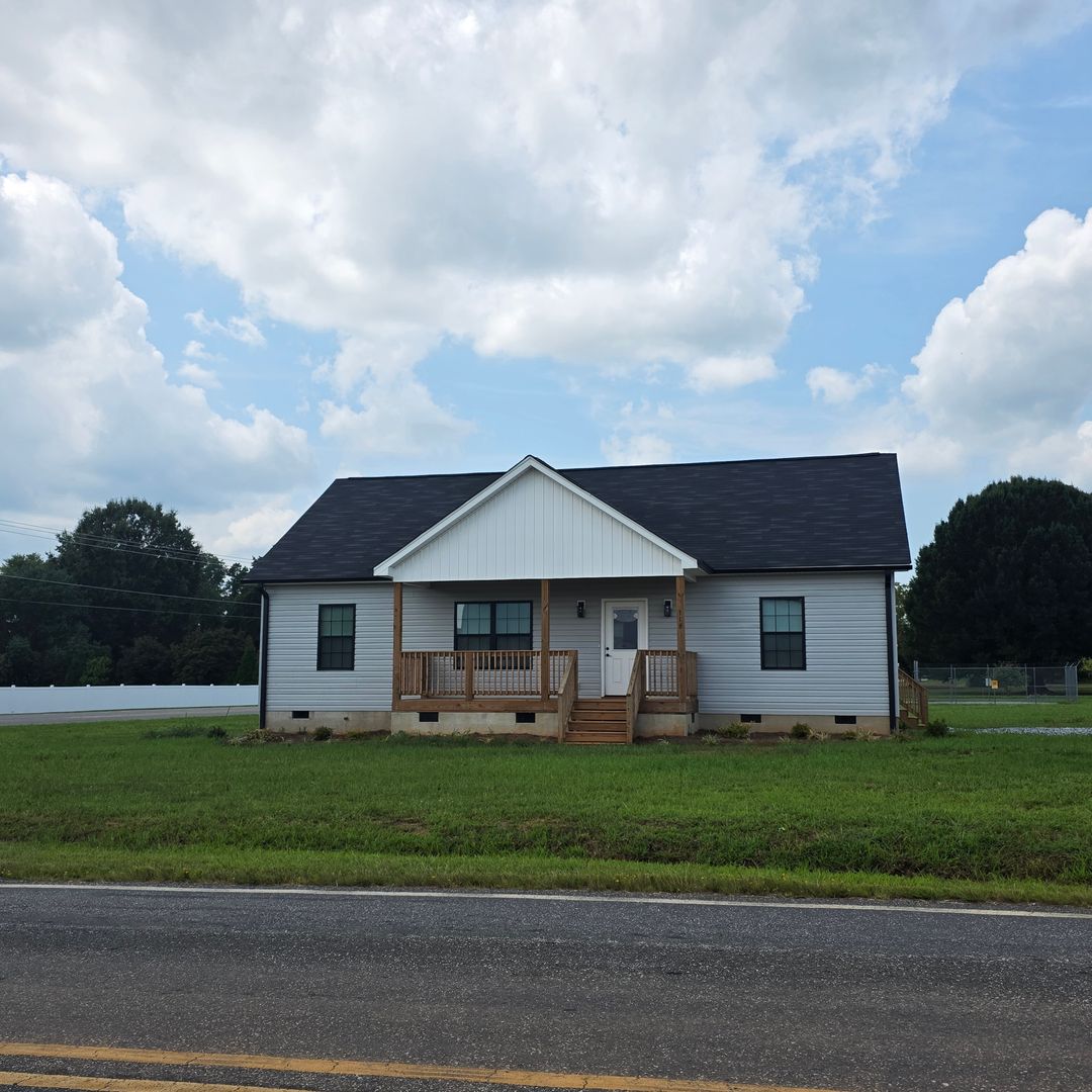 118 Wetmore Rd 1 of 12