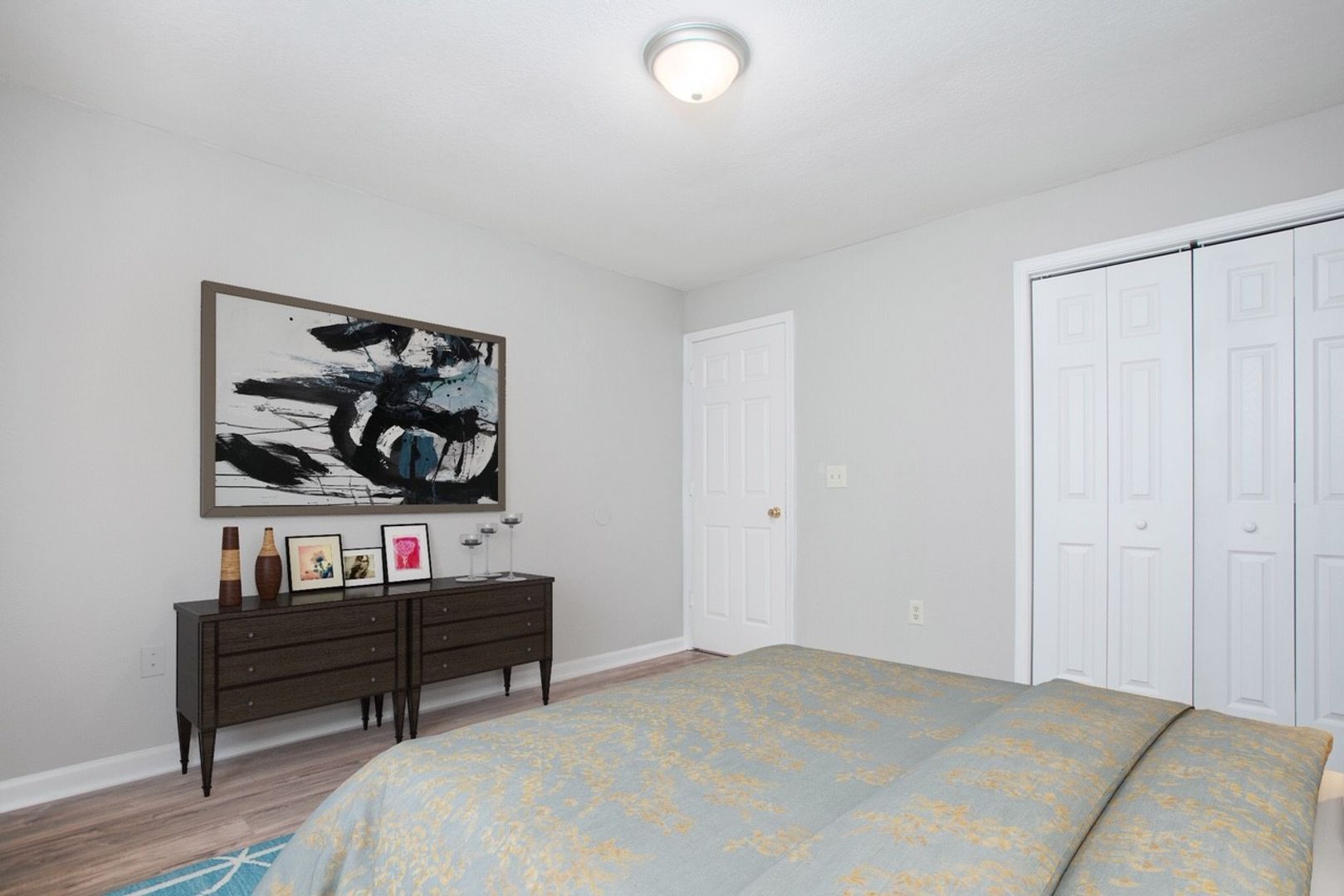 The Lofts at Crown Point 5 of 10
