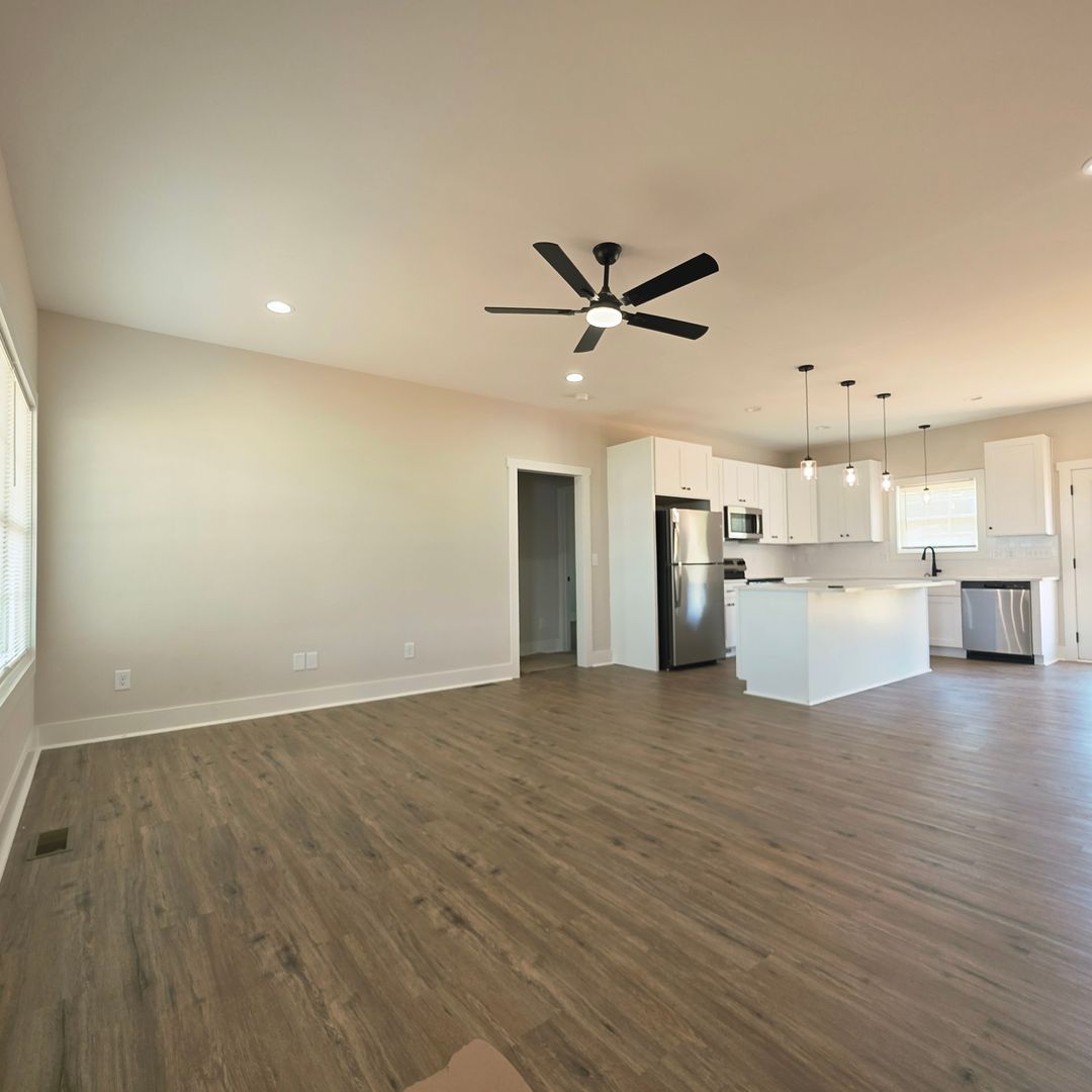 118 Wetmore Rd 5 of 12