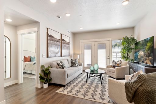 Basin View Landing - 1 Bed/1 Bath Boardwalk Sign Between 9/1-9/30 get 1 month free rent on 6-15 mo lease OAC – photo 1