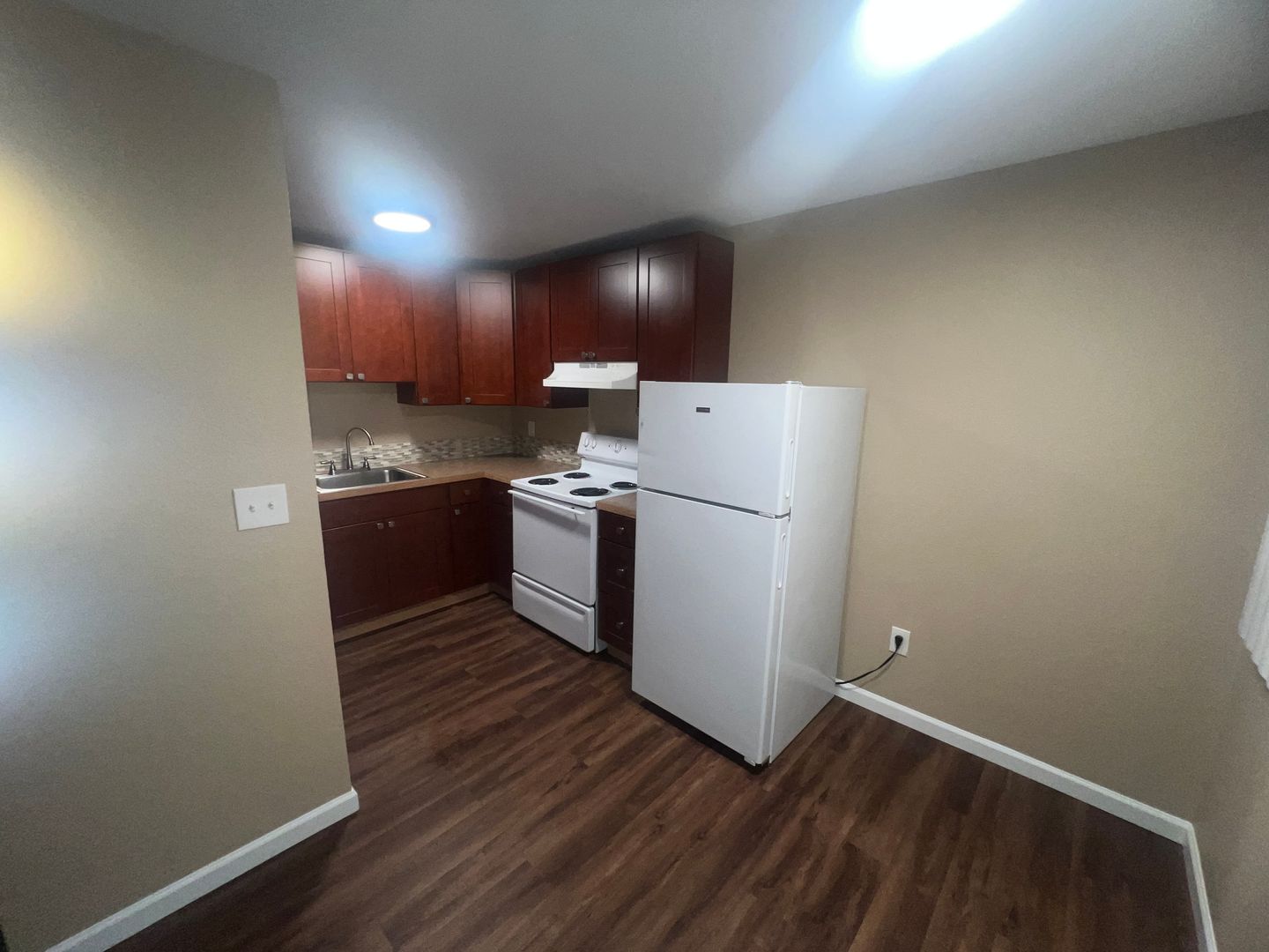 Bonney Lake Apartment: 8313 Myers Road E, Apt 11