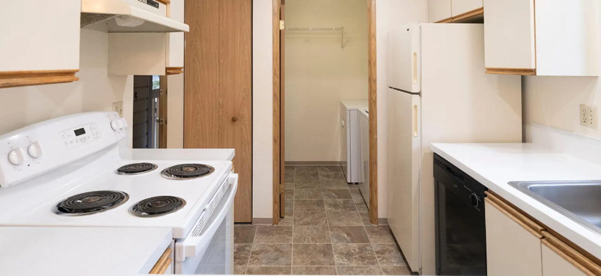 Federal Way Apartment: 117 South 330th Street