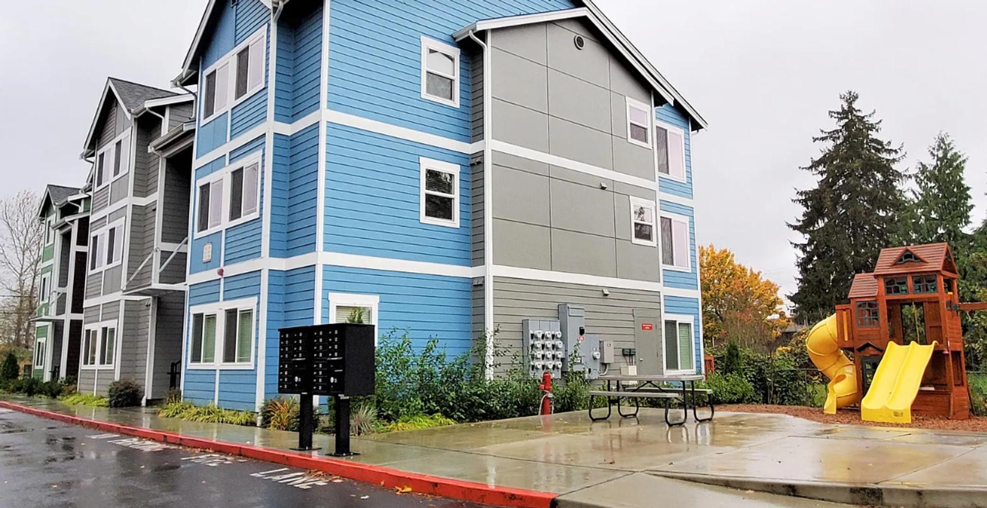 Kent Apartment: 10836 SE 204th Street