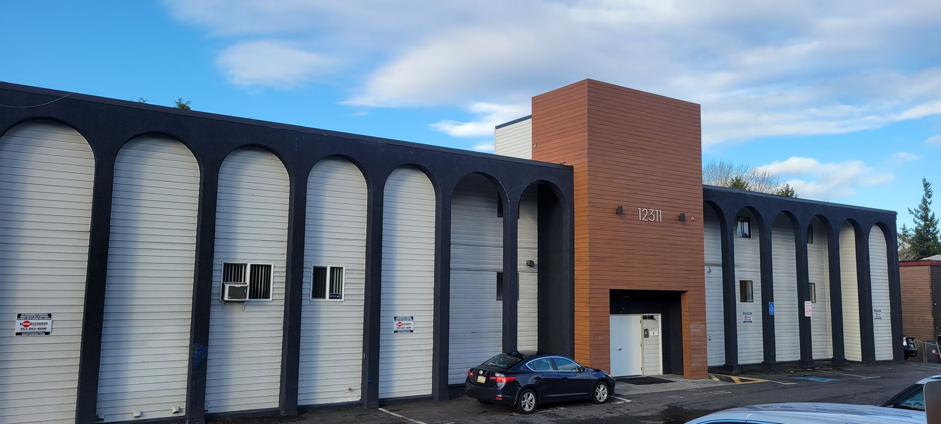 Burien Apartment: 12311 Ambaum Blvd SW & 1214 SW 124th Street