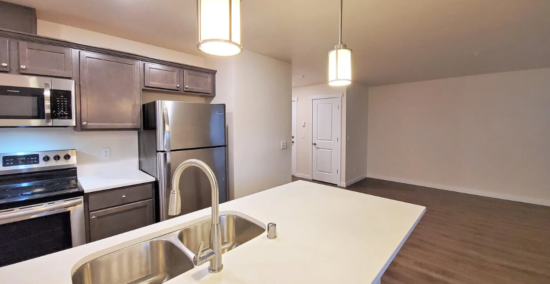 Kent Apartment: 10836 SE 204th Street
