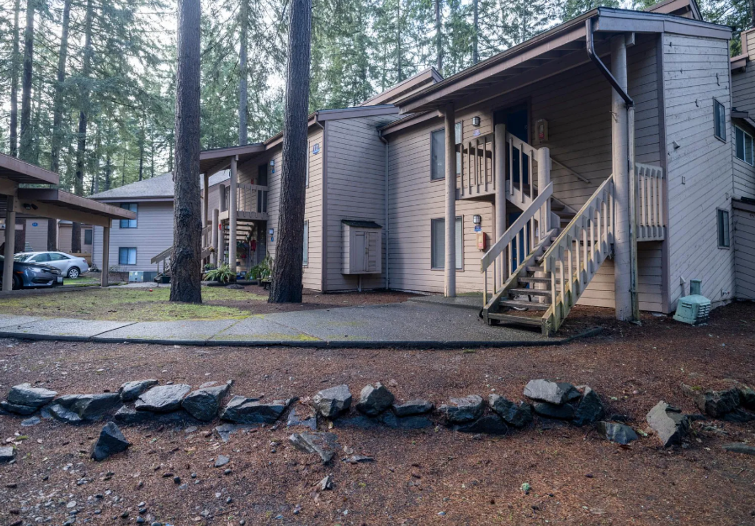Federal Way Apartment: 117 South 330th Street