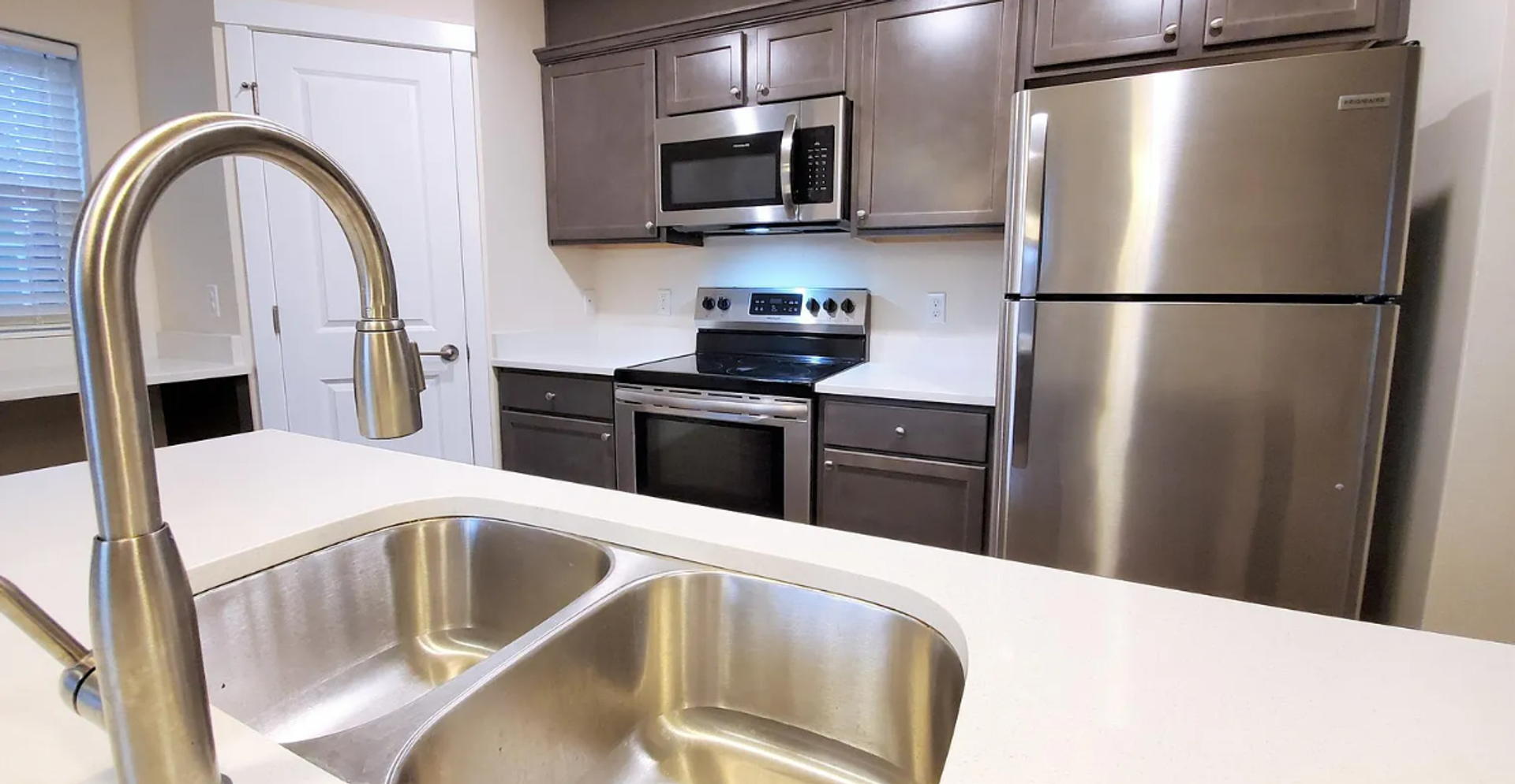 Kent Apartment: 10836 SE 204th Street