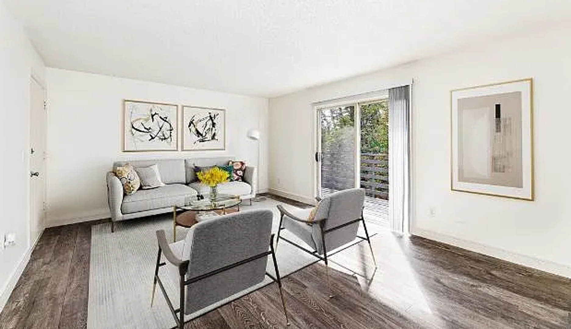 Burien Apartment: 149 SW 160th Street