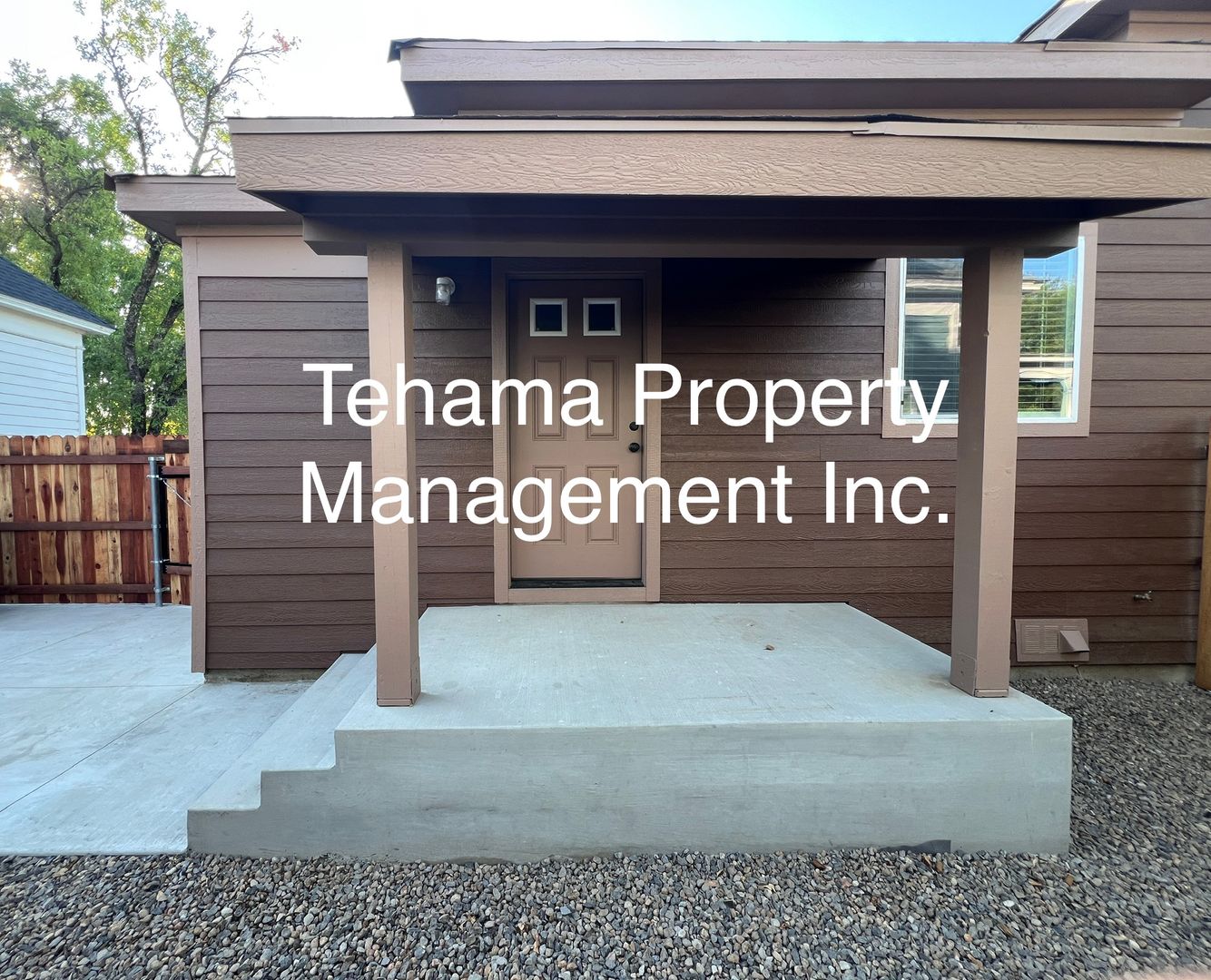 Red Bluff Apartment: 304 Jefferson St.