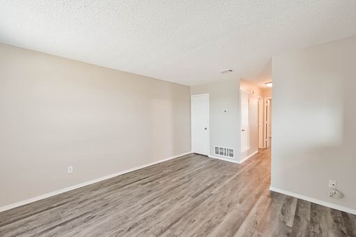 608 Kings Way Dr - Unit D, Mansfield, TX 76063