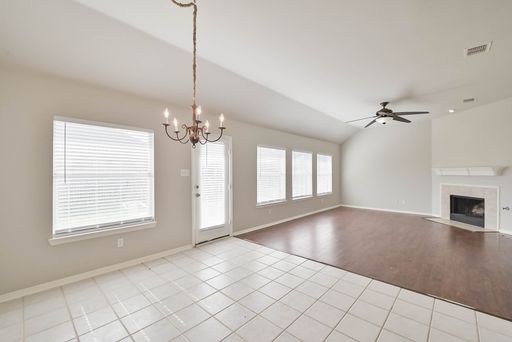 4 Blue Meadow Court, Mansfield, TX 76063