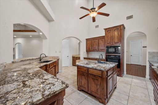 3325 Vista Lake Circle, Mansfield, TX 76063