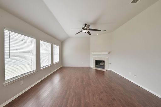 4 Blue Meadow Court, Mansfield, TX 76063