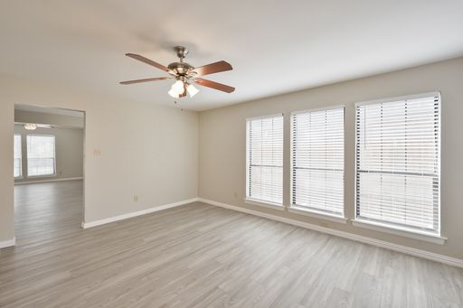 1521 Stratford Dr, Mansfield, TX 76063